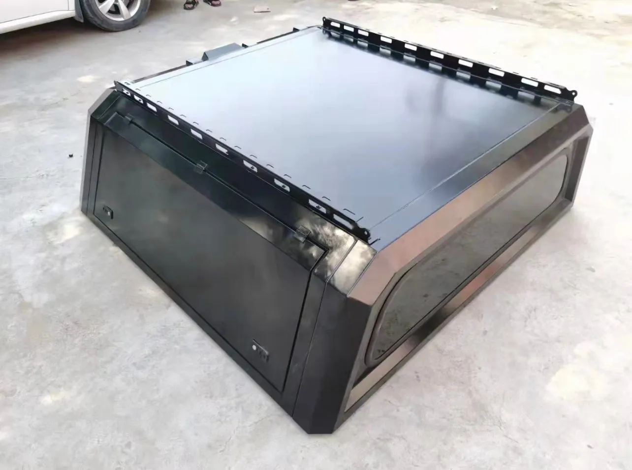 FORD RANGER & RAPTOR  2012-2022 -   Heavy Duty Secure & Strong Lock-up Aluminium Canopy ( PRE-ORDER )