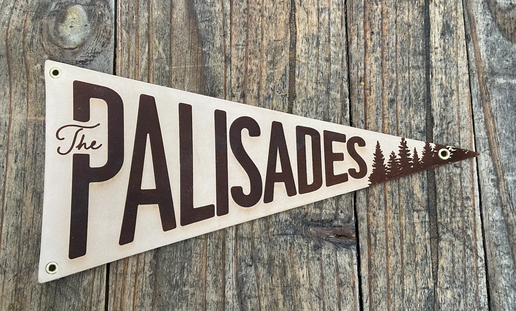 LEATHER PENNANT: The PALISADES