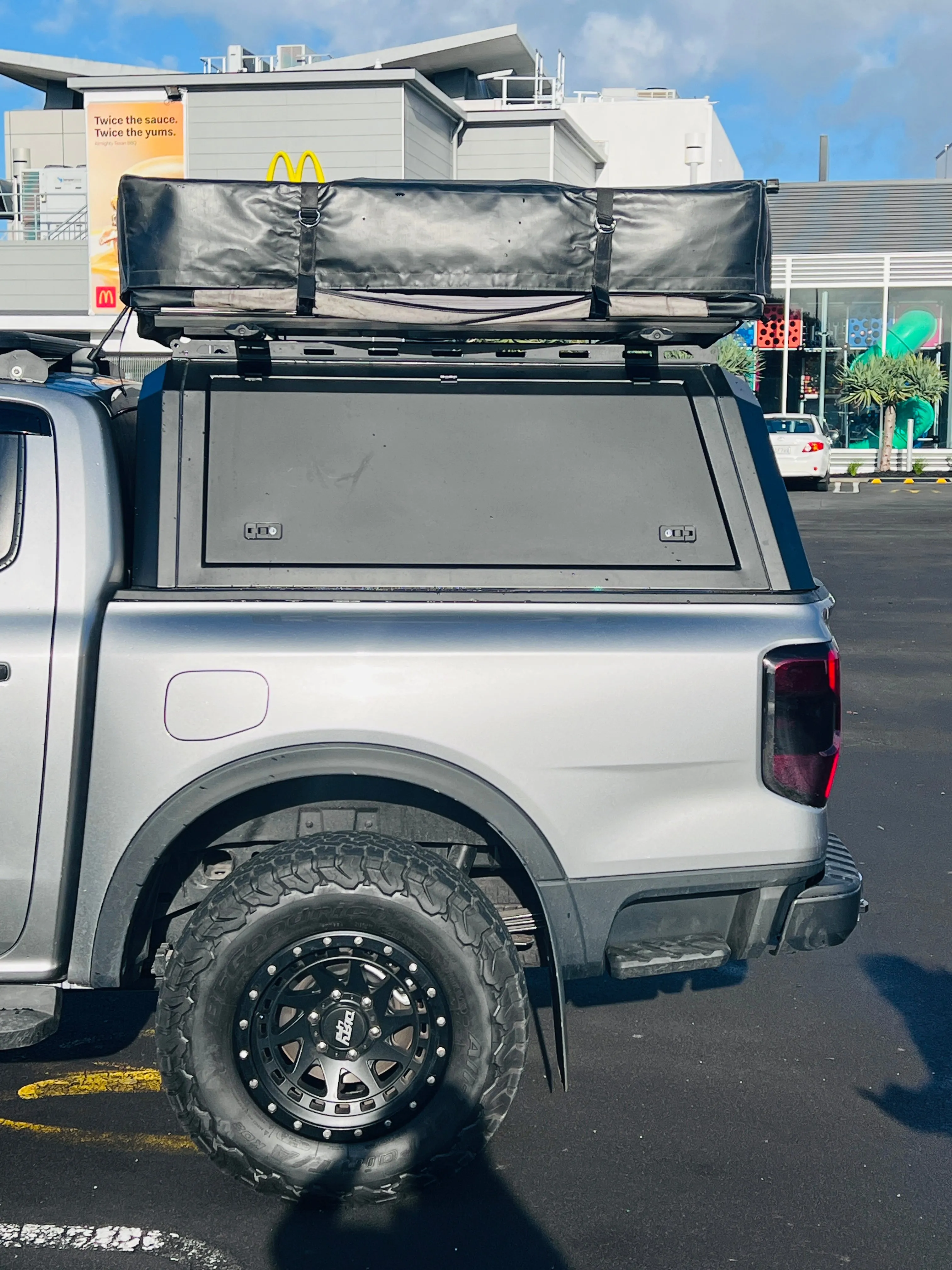 NEXT-GEN 2022  FORD RANGER & RAPTOR  Aluminium Canopy ( FREE WORLD WIDE SHIPPING )