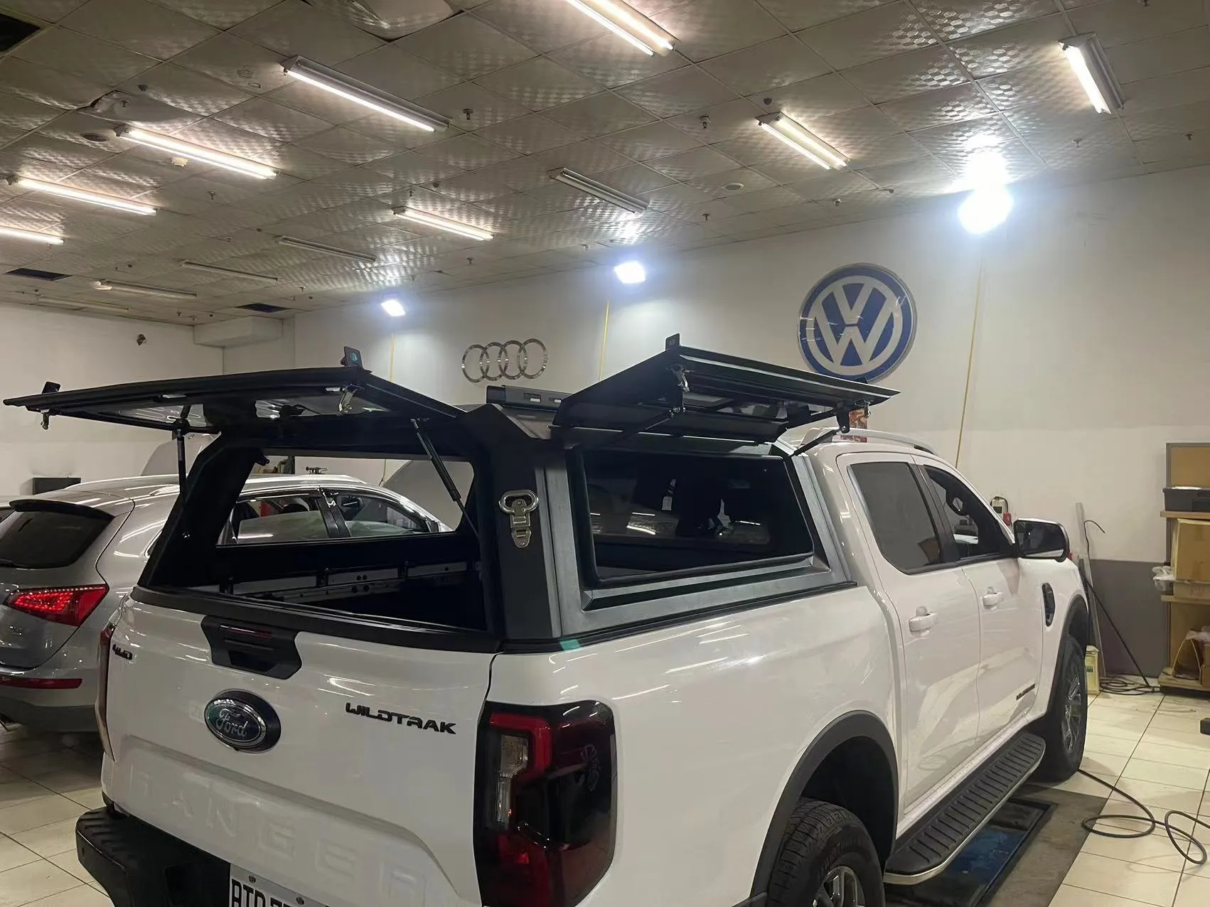 NEXT-GEN 2022  FORD RANGER & RAPTOR  Aluminium Canopy ( FREE WORLD WIDE SHIPPING )