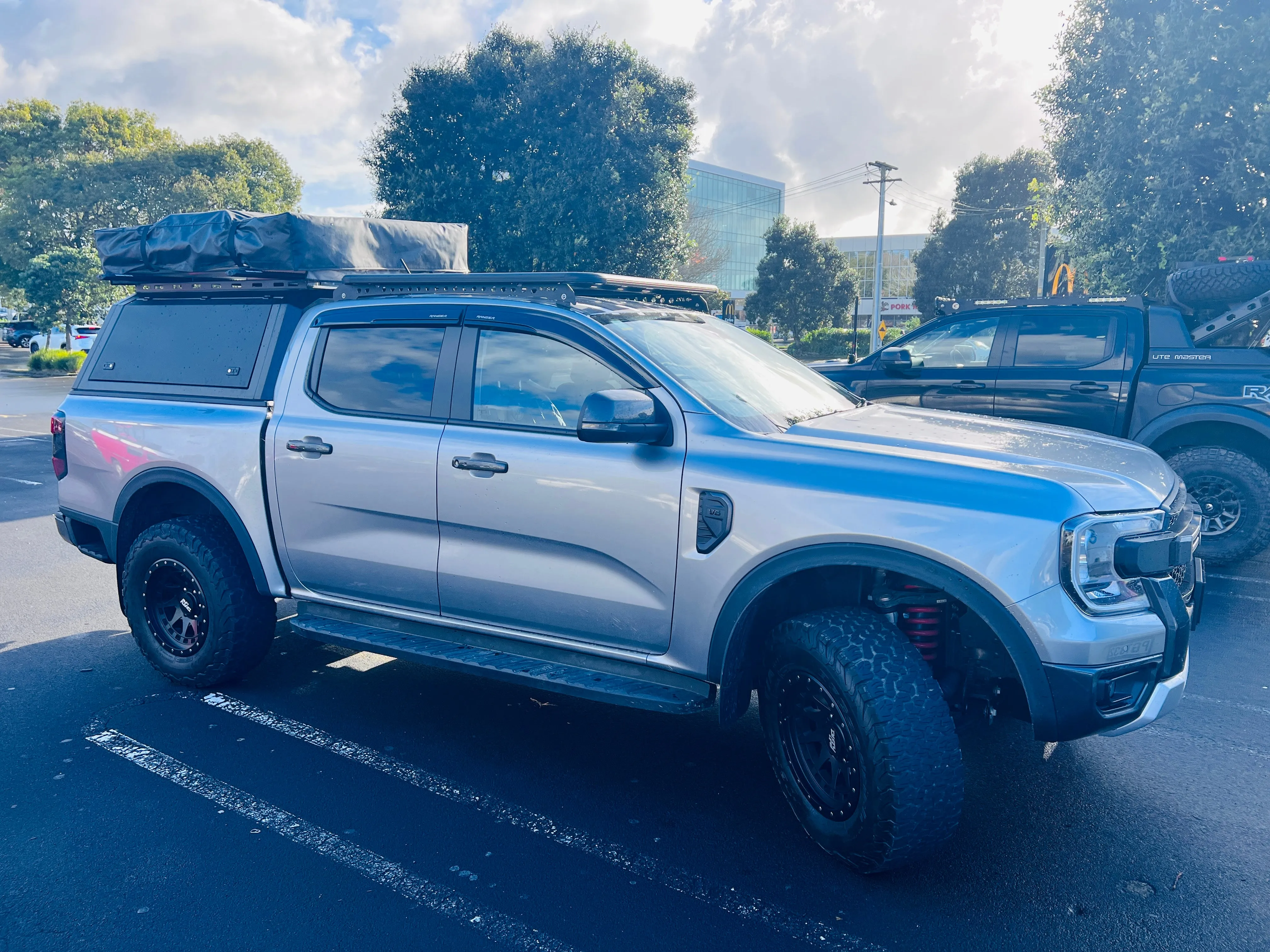 NEXT-GEN 2022  FORD RANGER & RAPTOR  Aluminium Canopy ( FREE WORLD WIDE SHIPPING )