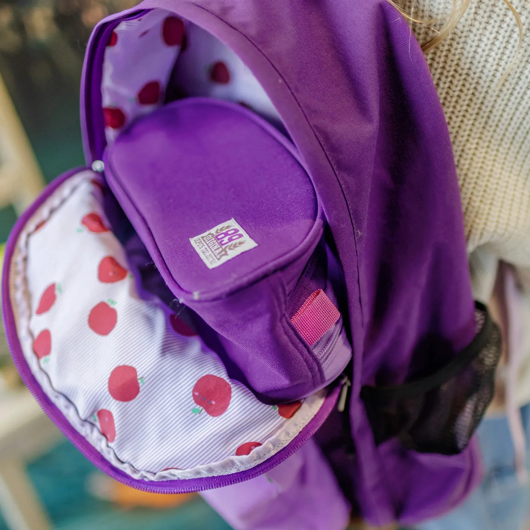 PURPLE COLOR-BLOCK SCHOOL BAG -16L, CHILD